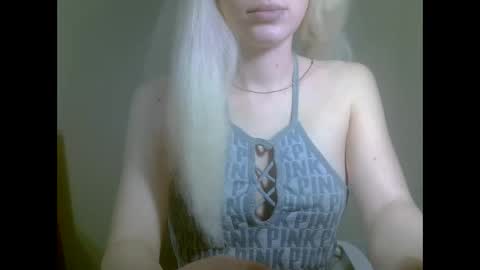 DitaMilton online show from 09.23.25