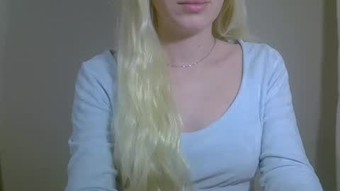 DitaMilton online show from 11.11.25