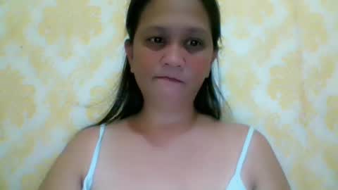 Snapshot of divinegrace10 chatting on 01.18.26 Divine Grace Close To Your Hear online show from 01.18.26