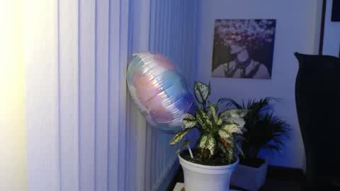 Hera online show from 12.19.25