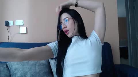 Hera online show from 03.17.26