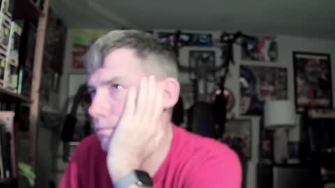 Snapshot of dix_handley_50 chatting on 01.08.25 dix_handley_50 online show from 01.08.25