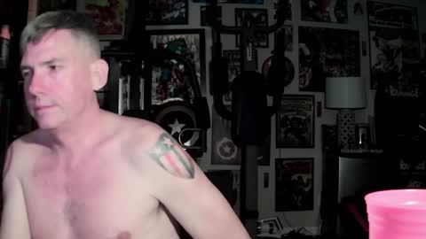 Snapshot of dix_handley_50 chatting on 04.02.26 dix_handley_50 online show from 04.02.26