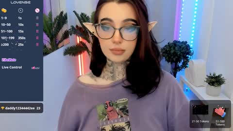 dixipixi_ online show from 12.08.24