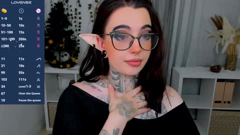 dixipixi_ online show from 12.30.24