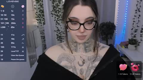 dixipixi_ online show from 04.30.26