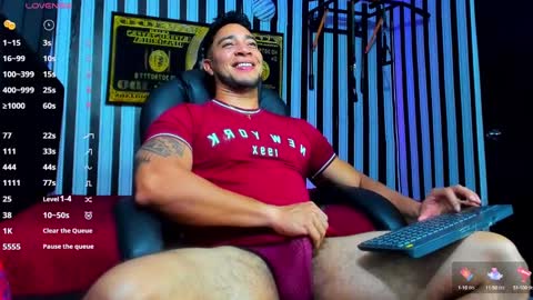 Dixon online show from 02.12.25