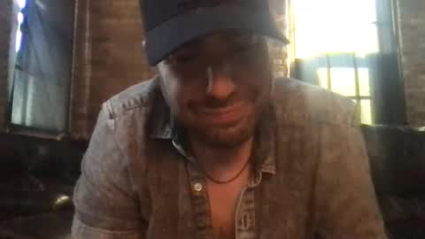 Snapshot of dj_chaterbate chatting on 10.03.25 DJ Chaterbate online show from 10.03.25