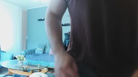STR8 BOYv online show from 04.25.26