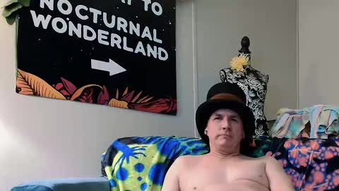 Snapshot of djrainman chatting on 01.11.25 RainMan online show from 01.11.25