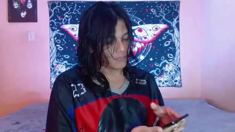 Snapshot of dk_204 chatting on 11.26.25 daiki sx online show from 11.26.25