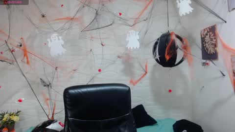 Snapshot of dmitrisanders1 chatting on 12.06.24 Maybe in pvt online show from 12.06.24