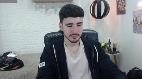 Snapshot of dmitrisanders1 chatting on 01.20.25 Maybe in pvt online show from 01.20.25