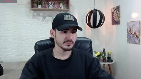 Snapshot of dmitrisanders1 chatting on 01.25.25 Maybe in pvt online show from 01.25.25