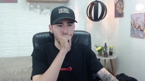 Snapshot of dmitrisanders1 chatting on 01.28.25 Maybe in pvt online show from 01.28.25