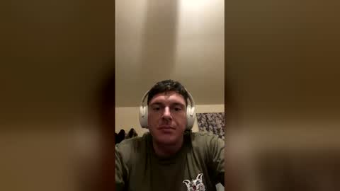 Snapshot of dmont686 chatting on 01.07.26 dmont686 online show from 01.07.26