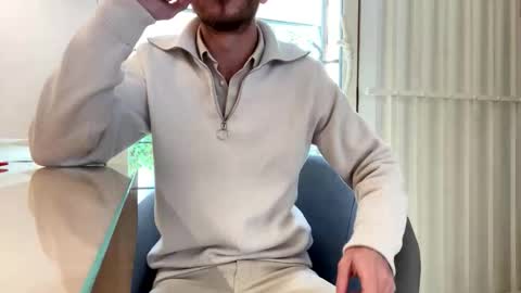 Snapshot of dmot2024 chatting on 12.04.25 dmot2024 online show from 12.04.25