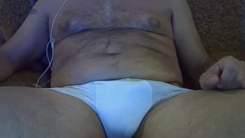 Snapshot of dn10oo chatting on 12.13.25 dn10 online show from 12.13.25