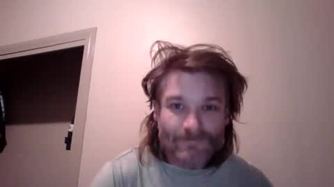 Snapshot of dngl264699 chatting on 10.17.25 ImperviousAnchored online show from 10.17.25