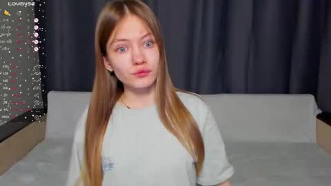 Polly and Kiriko online show from 02.12.25