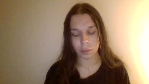 Snapshot of dobb582726 chatting on 12.19.25 dobb582726 online show from 12.19.25