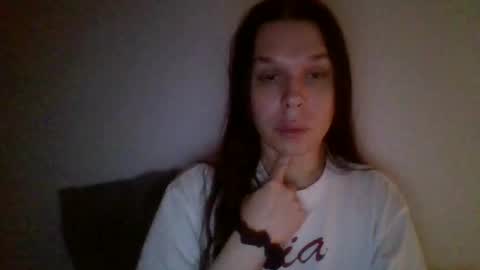 Snapshot of dobb582726 chatting on 12.22.25 dobb582726 online show from 12.22.25