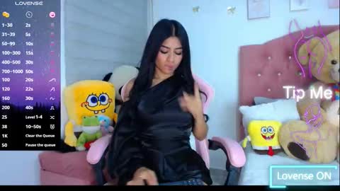 Snapshot of doe_sofi chatting on 09.24.25 sofi online show from 09.24.25