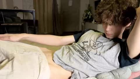 Snapshot of doedeeer chatting on 02.07.26 Alex online show from 02.07.26