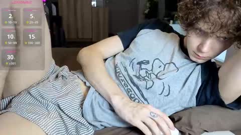 Snapshot of doedeeer chatting on 03.02.26 Alex online show from 03.02.26