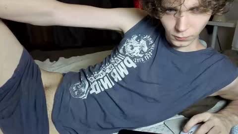 Snapshot of doedeeer chatting on 03.08.26 Alex online show from 03.08.26