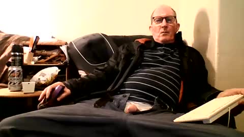 Doggsaur online show from 01.13.25