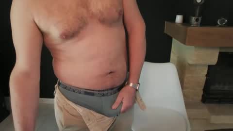 Snapshot of doggydaddi chatting on 02.17.25 Alex online show from 02.17.25