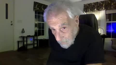 dogluc7 online show from 12.05.24