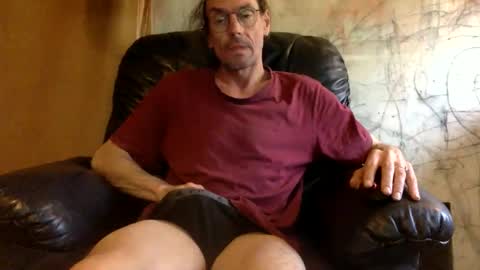 Snapshot of dogstarmanitee chatting on 10.19.25 dogstarmanitee online show from 10.19.25