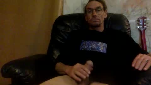 Snapshot of dogstarmanitee chatting on 10.30.25 dogstarmanitee online show from 10.30.25