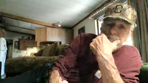 Snapshot of doingmyself69 chatting on 09.22.25 doingmyself69 online show from 09.22.25