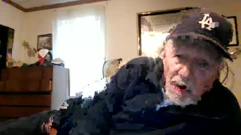 Snapshot of doingmyself69 chatting on 10.02.25 doingmyself69 online show from 10.02.25