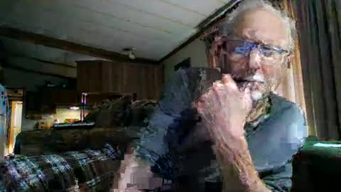 Snapshot of doingmyself69 chatting on 10.13.25 doingmyself69 online show from 10.13.25