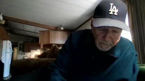 Snapshot of doingmyself69 chatting on 10.28.25 doingmyself69 online show from 10.28.25