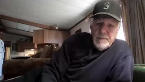 Snapshot of doingmyself69 chatting on 11.10.25 doingmyself69 online show from 11.10.25