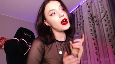 doll1_maiya online show from 04.05.26