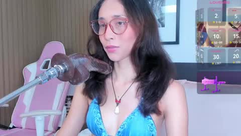 Bella  online show from 10.03.25