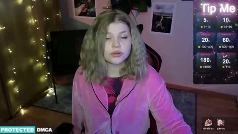 Chloe online show from 01.05.25