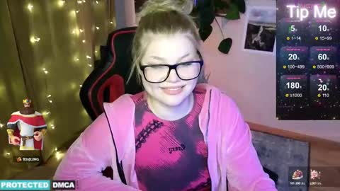 Chloe online show from 01.05.25