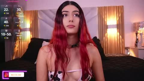 doll_kira_ online show from 05.01.26