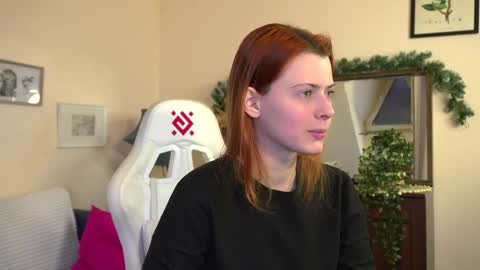 Your doll Lesli online show from 01.26.25