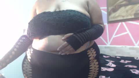 doll rihana online show from 03.30.26