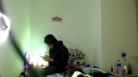 Snapshot of doll_sary chatting on 06.13.26 Catherine XXX online show from 06.13.26