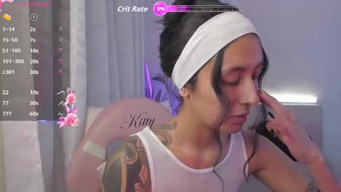 Snapshot of doll_waif chatting on 10.27.25 veronica Independent model online show from 10.27.25