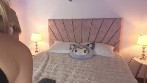 DollFaceInk online show from 06.22.26